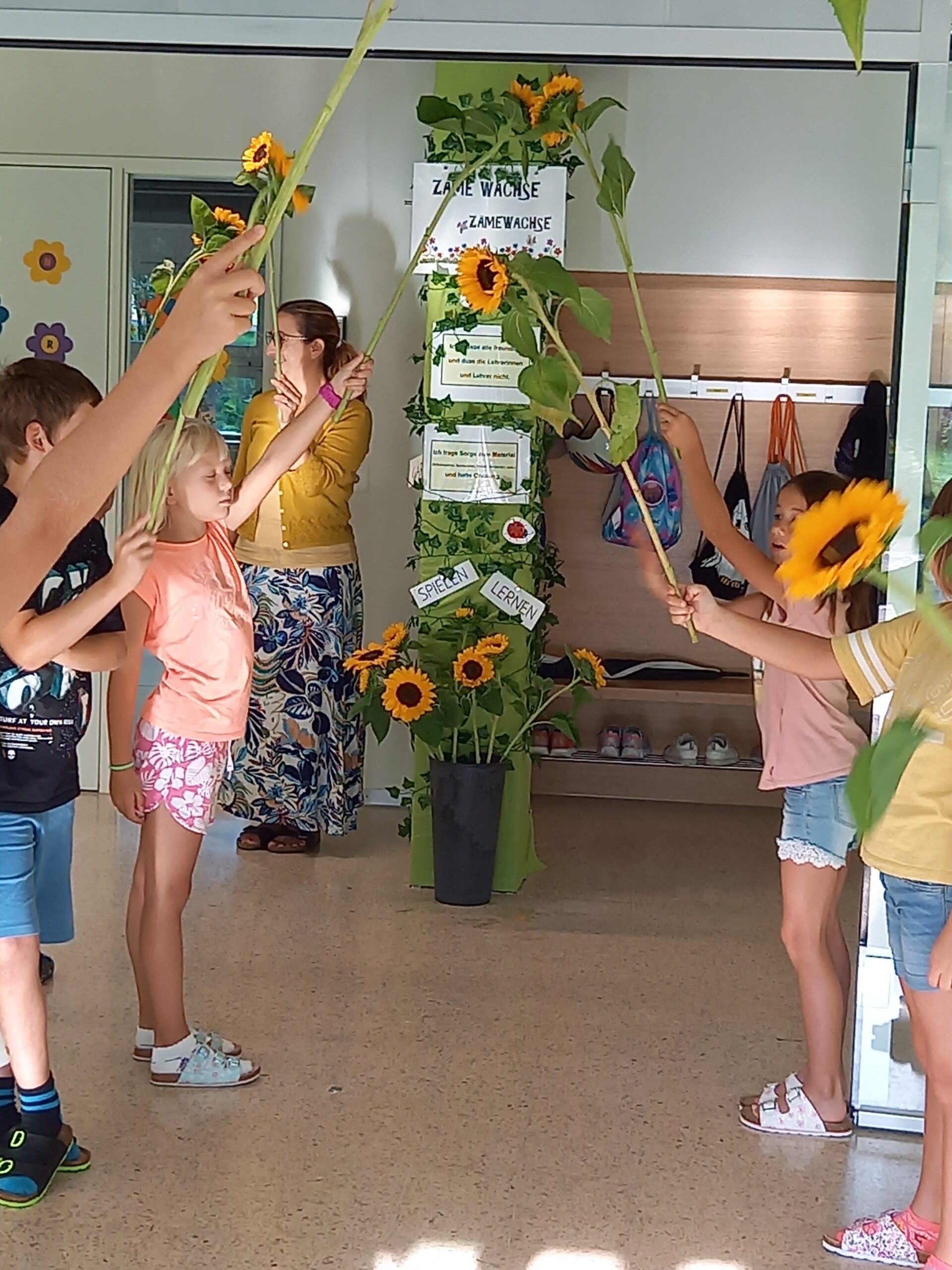 Schuljahres Start Schule Holderbank