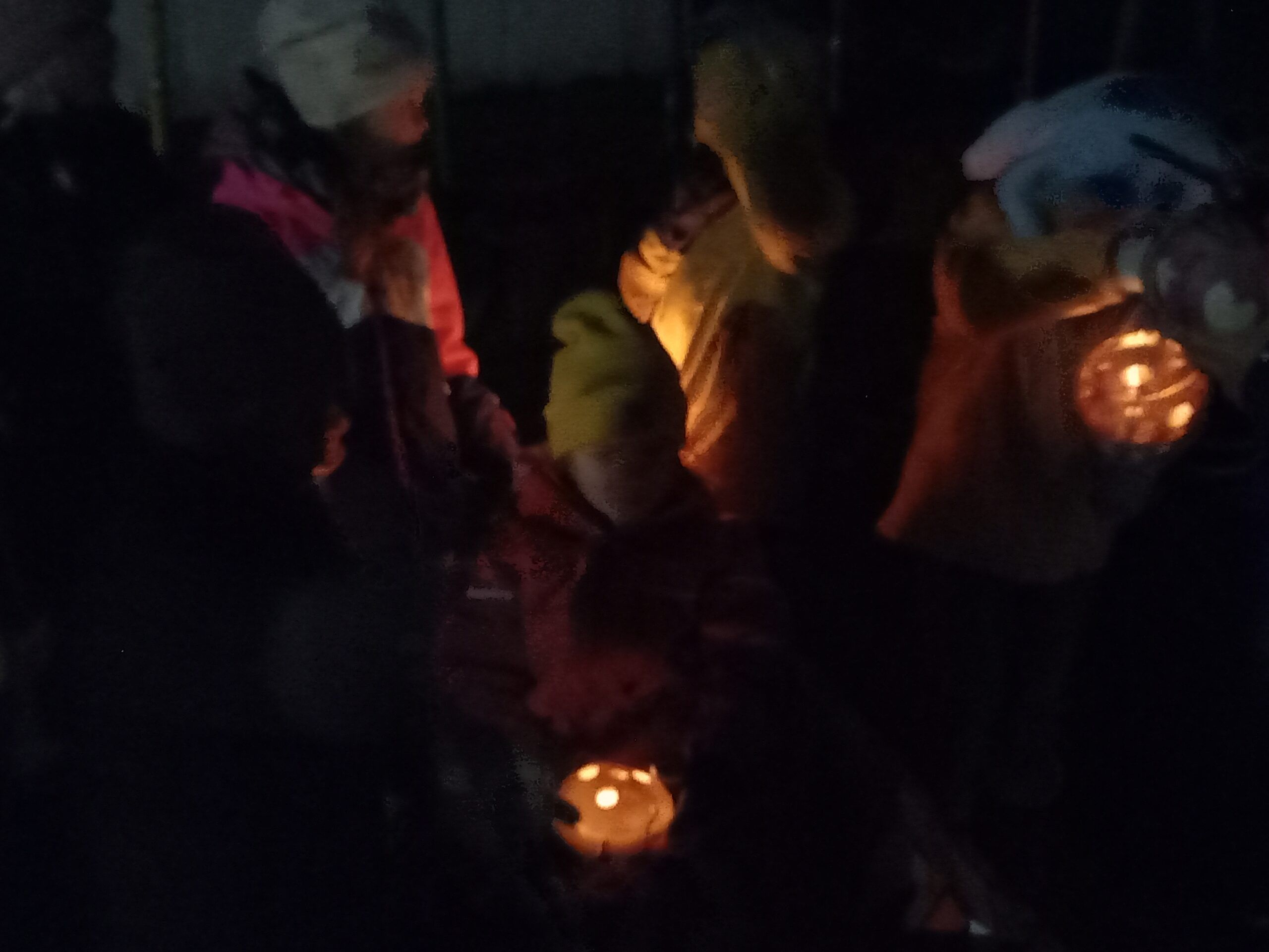 Räbeliechtliumzug Schule Holderbank