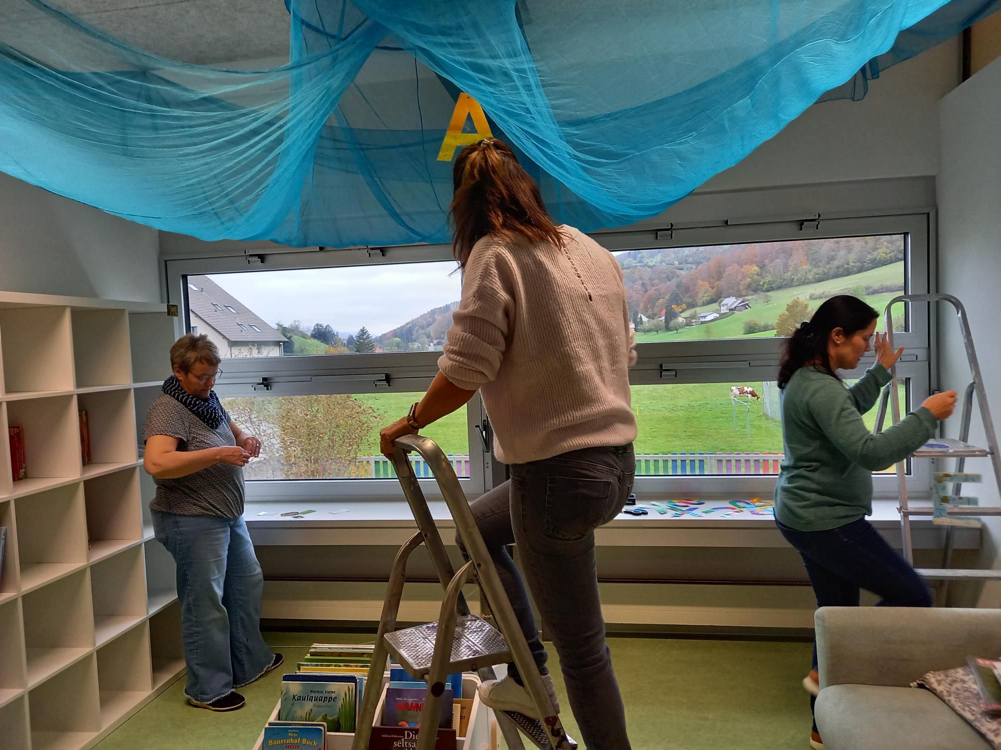 Bibliothek Schule Holderbank