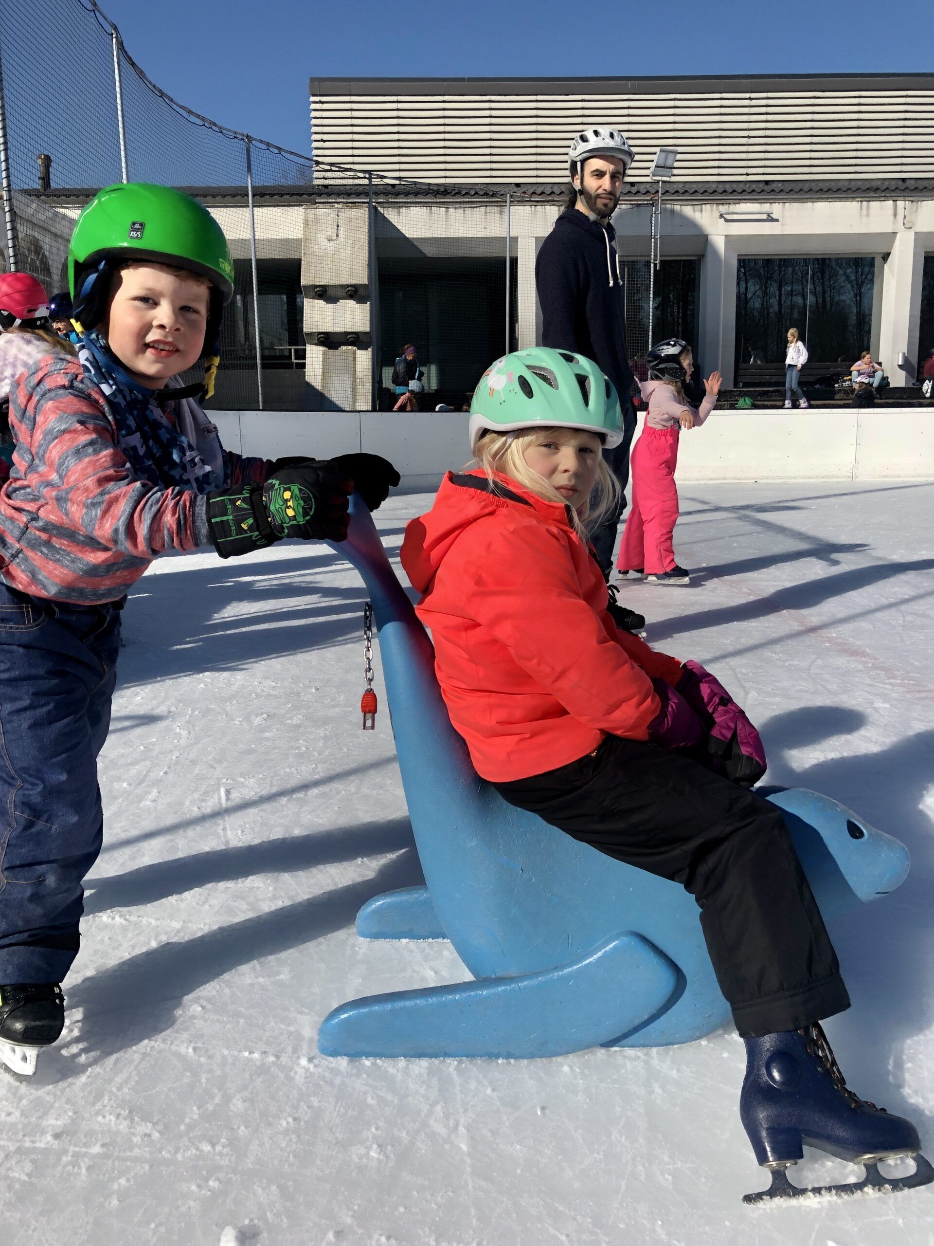 Schule Holderbank_Eislaufen_Ausflug_10