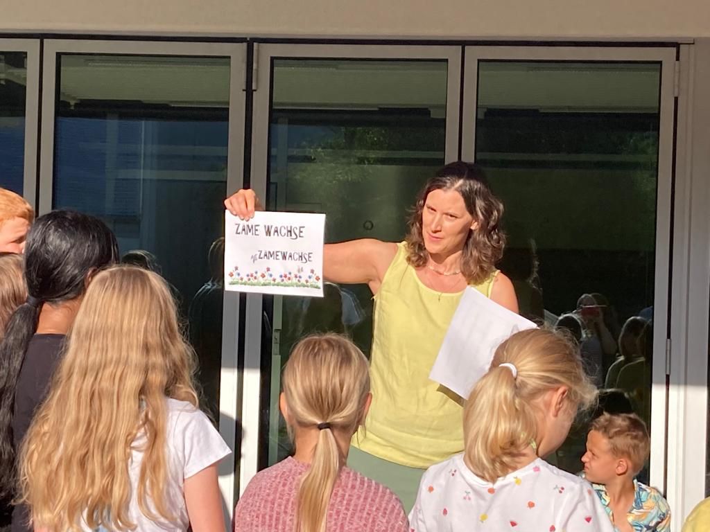 Schuljahres Start Schule Holderbank